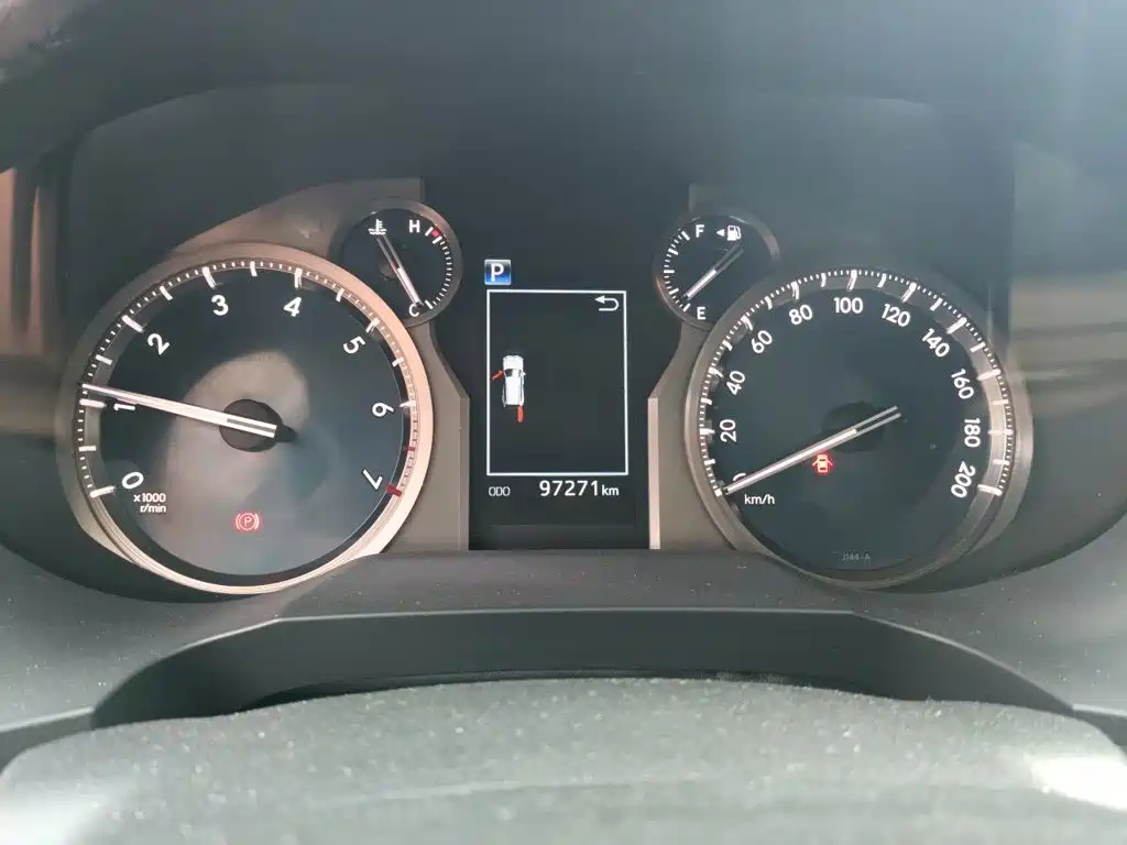 Toyota Prado — миниатюра 12