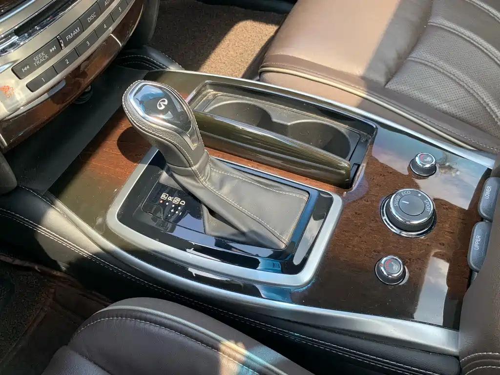 Infiniti QX60 (Import) — миниатюра 21