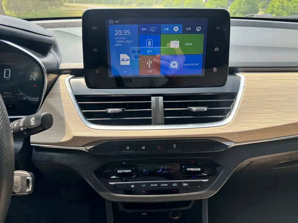 Baojun 360 — миниатюра 18