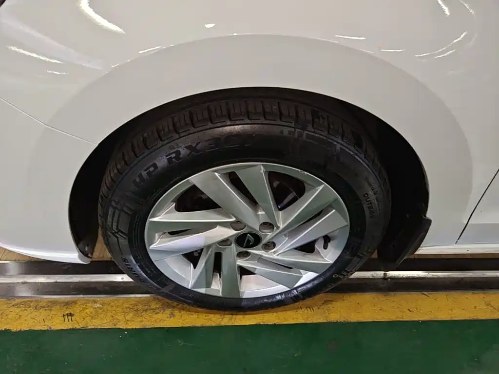 Jetta VA3 — миниатюра 23