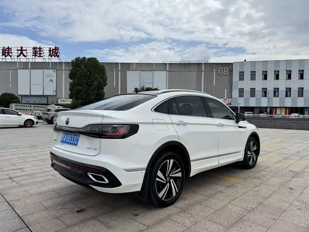 Volkswagen Tiguan X — миниатюра 7
