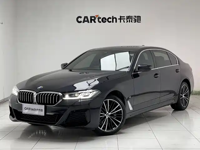BMW  5 SERIES 2023