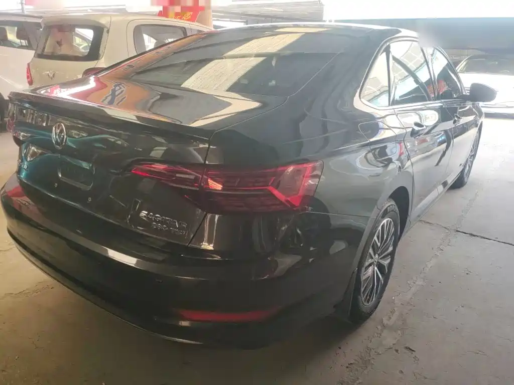 Volkswagen Sagitar — миниатюра 7