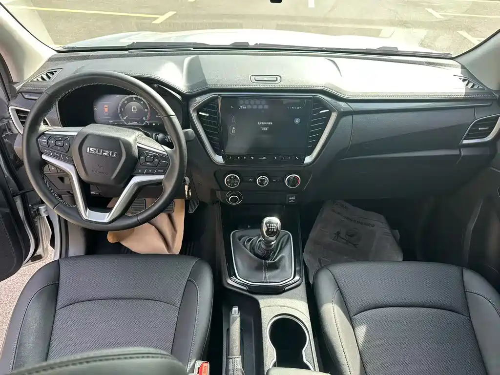 Isuzu Lingtuo — миниатюра 6