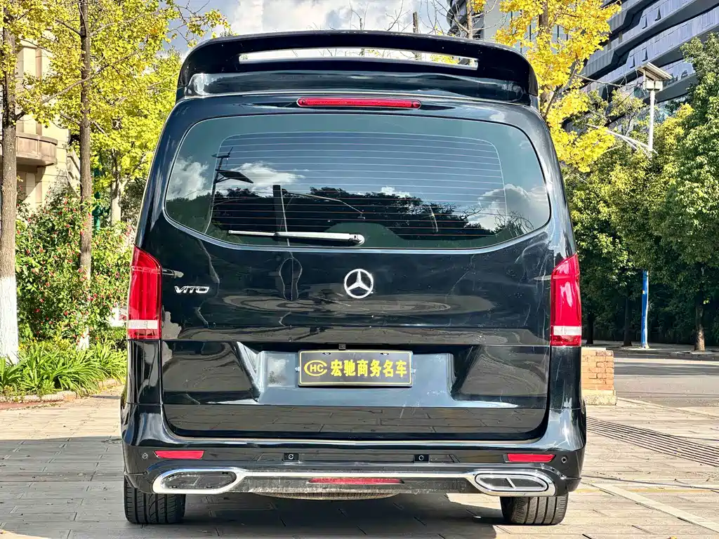MERCEDES-BENZ VITO