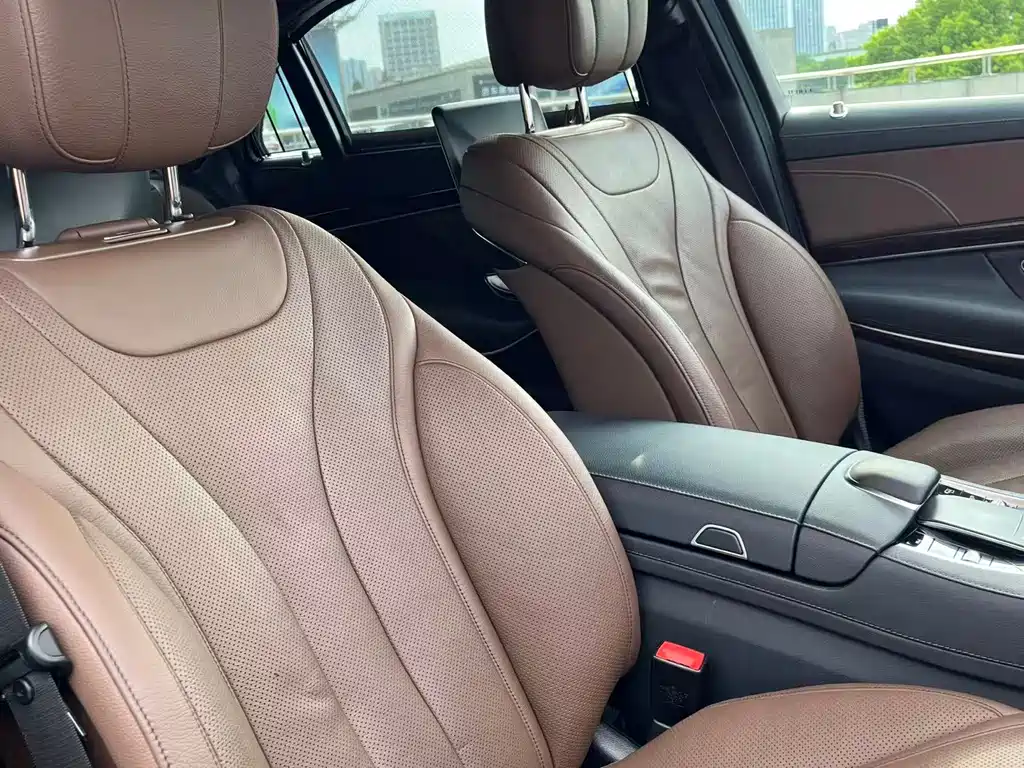 Mercedes-Benz S-Class — миниатюра 12