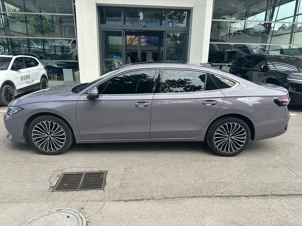 Volkswagen Passat — миниатюра 2