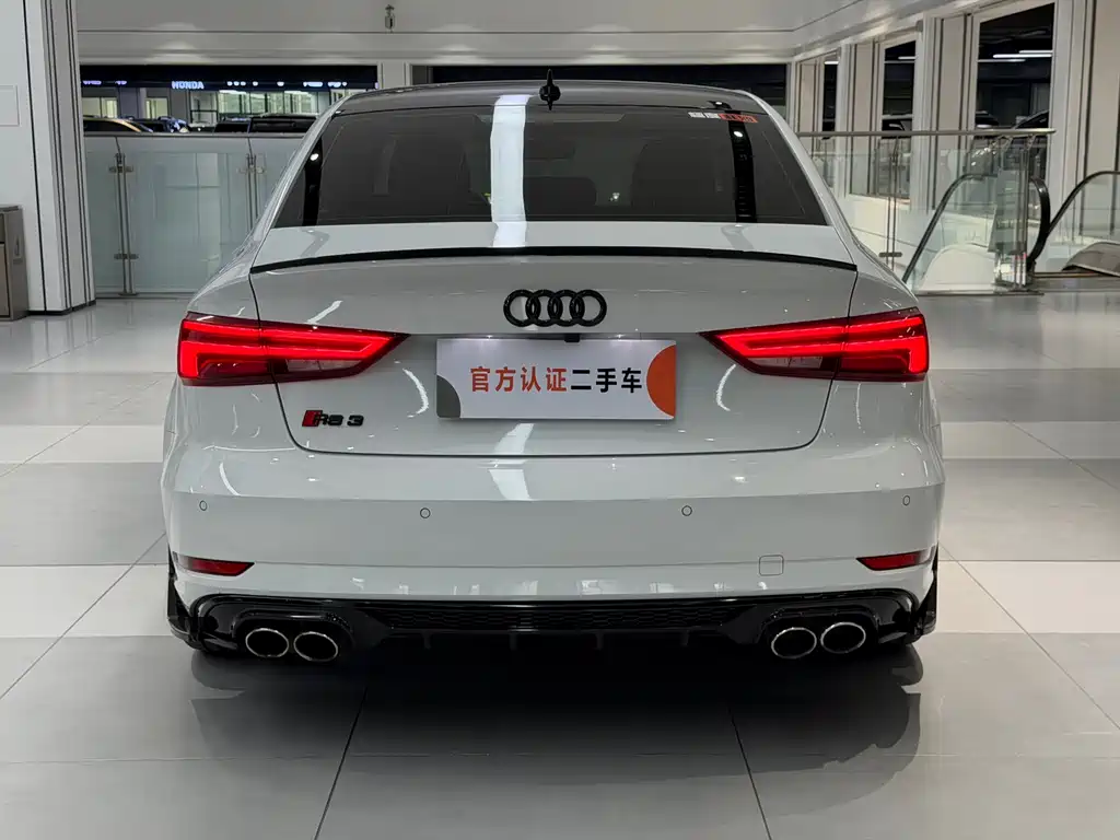 Audi A3 2019 Limousine 35 TFSI V
