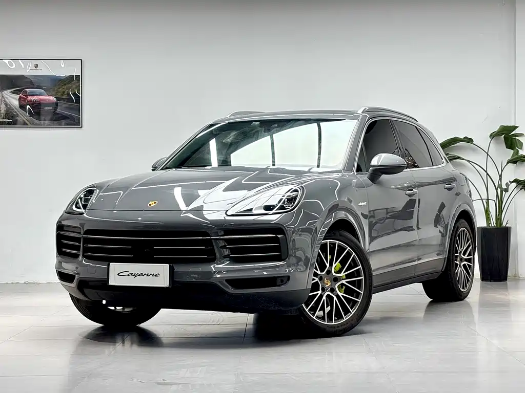 PORSCHE CAYENNE NEW ENERGY