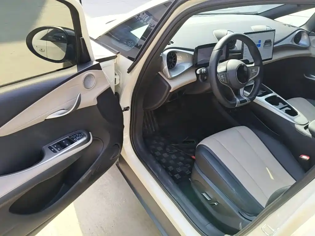 BYD Dolphin — миниатюра 16