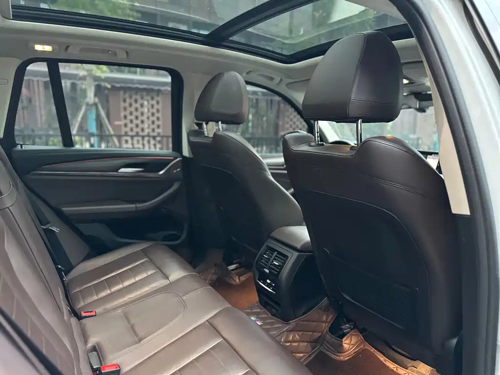 BMW X3 — миниатюра 20