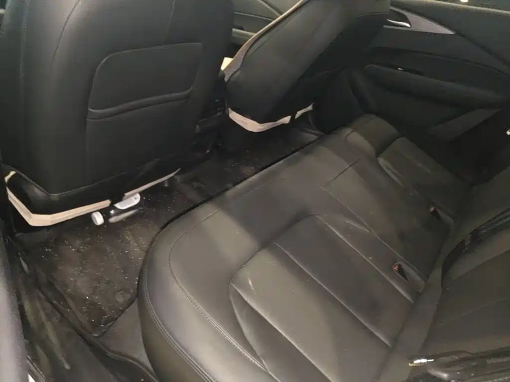 Wuling Xingguang — миниатюра 17