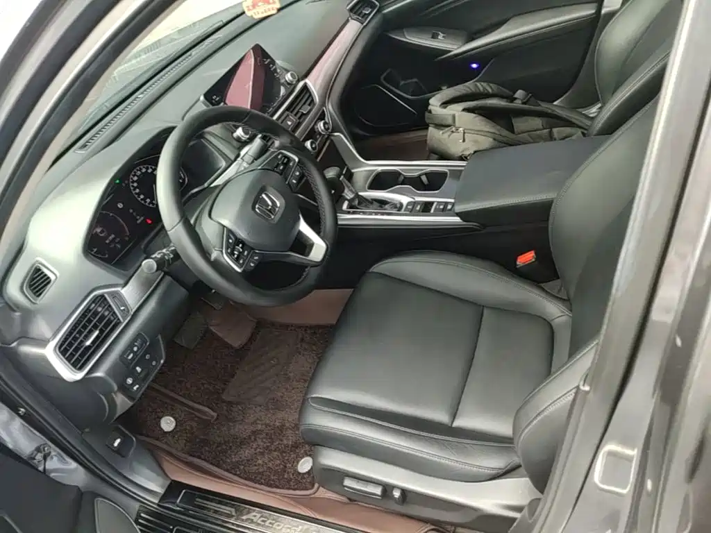 Honda Accord — миниатюра 15