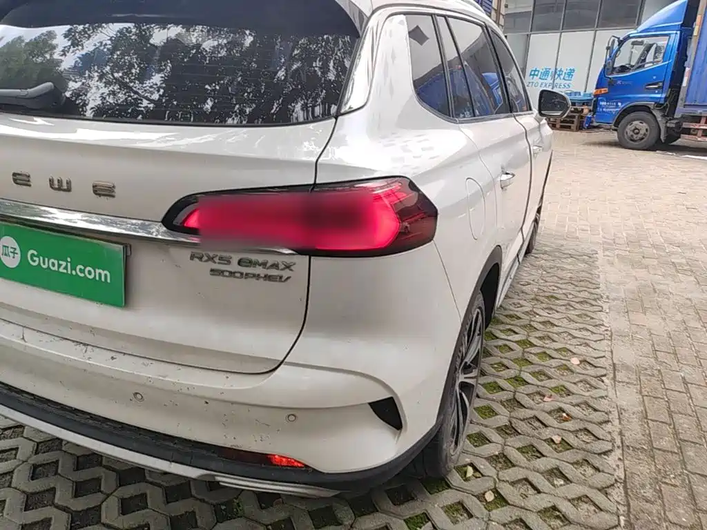 Roewe RX5 eMAX — миниатюра 8
