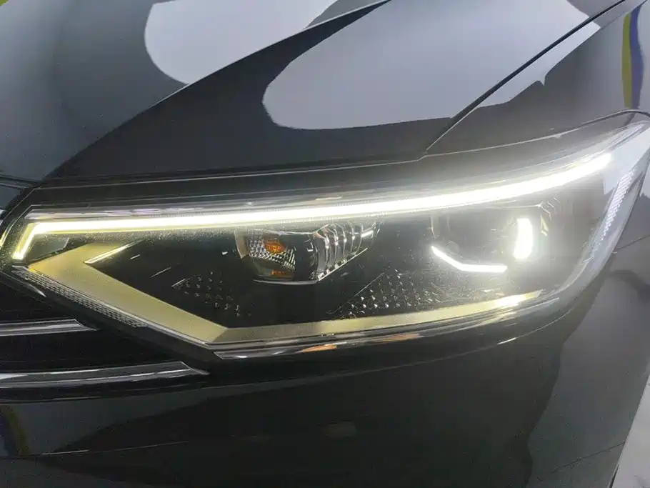 Volkswagen Magotan — миниатюра 5
