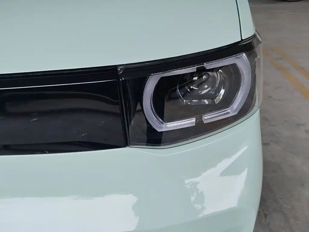 Wuling MINIEV — миниатюра 24