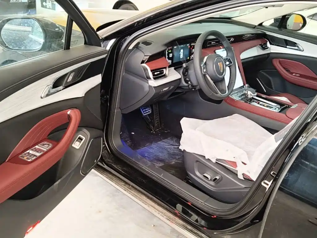 Hongqi Hongqi H5 — миниатюра 16