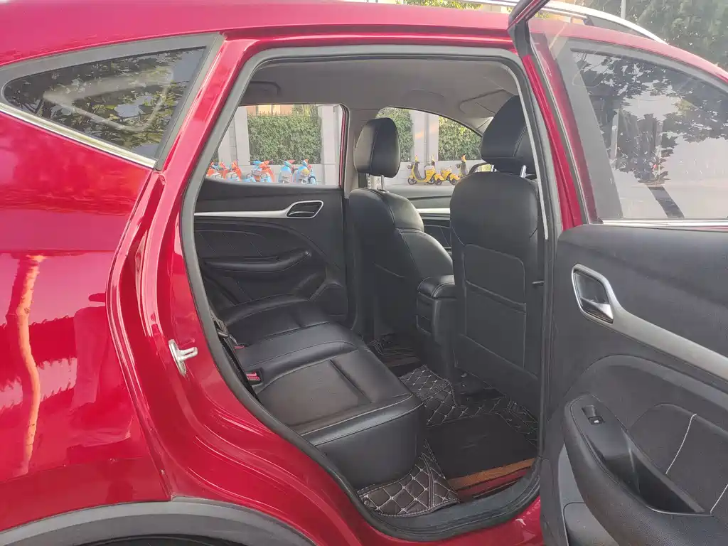 MG ZS — миниатюра 10