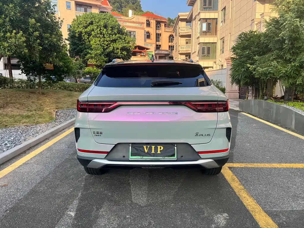 BYD PLUS New Energy — миниатюра 6