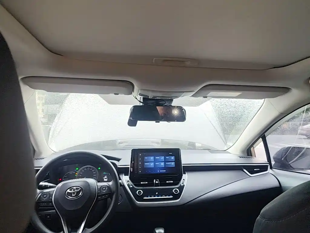 Toyota Corolla — миниатюра 18