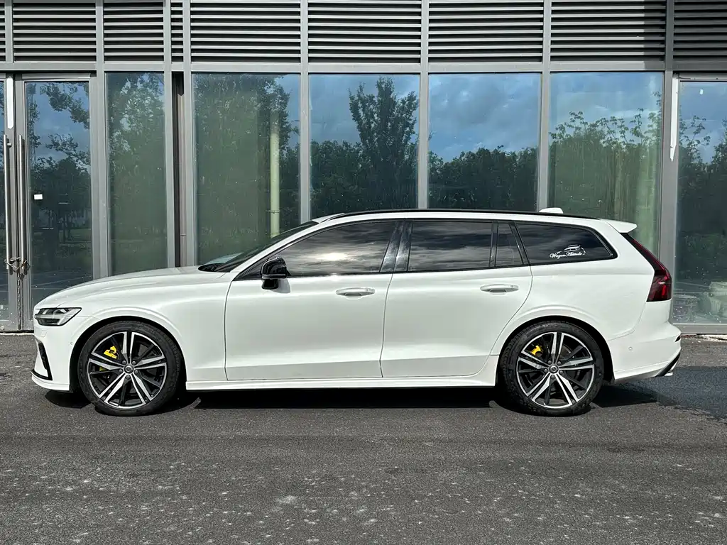 Volvo V60 — миниатюра 3