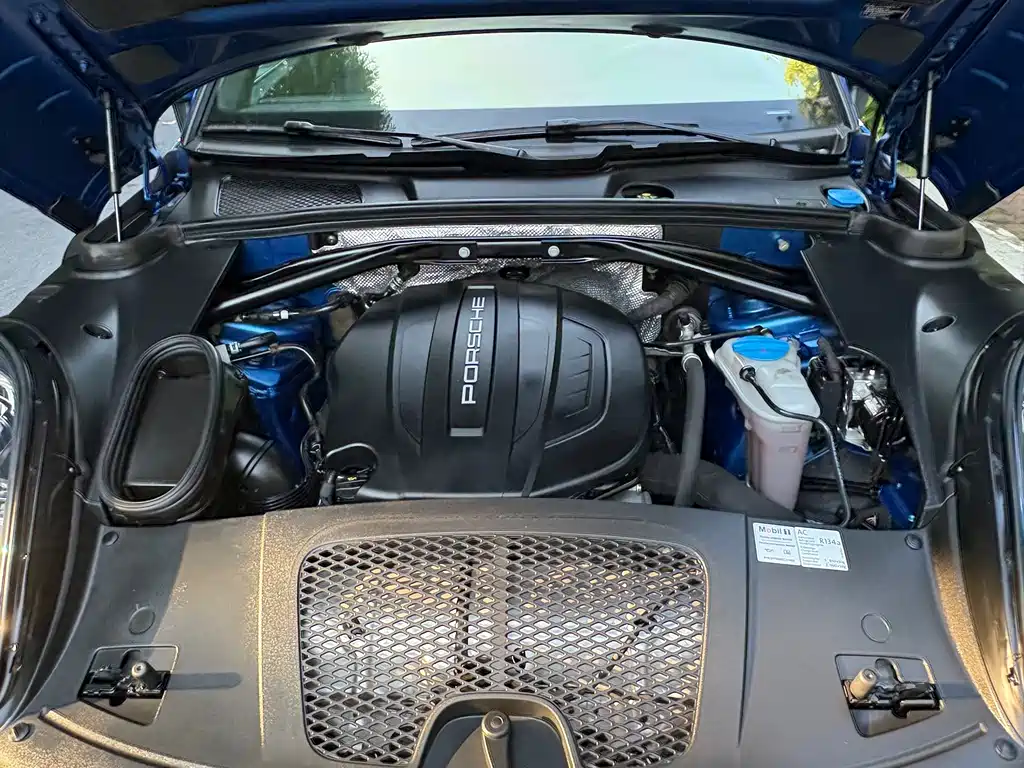 Porsche Macan — миниатюра 23