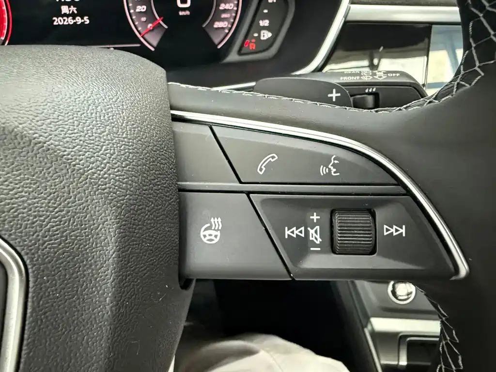 Audi Q3 — миниатюра 15