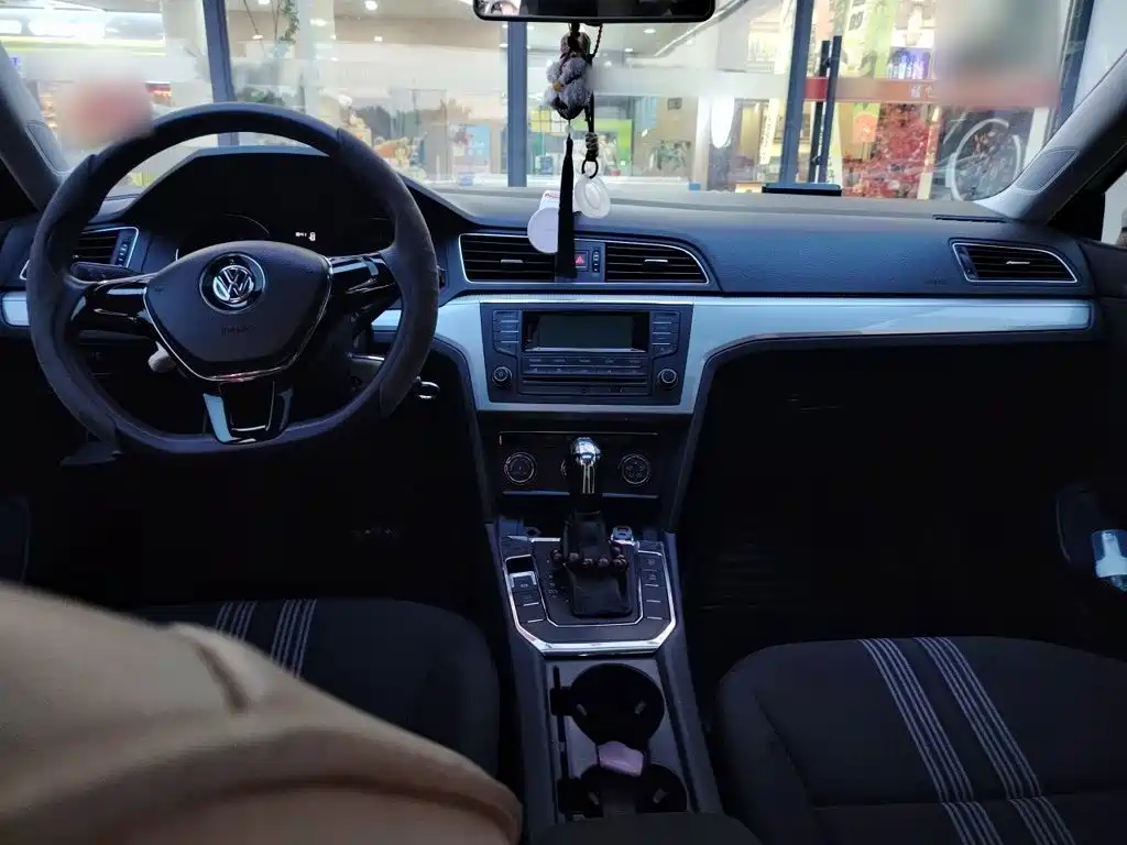 Volkswagen Lamando — миниатюра 13