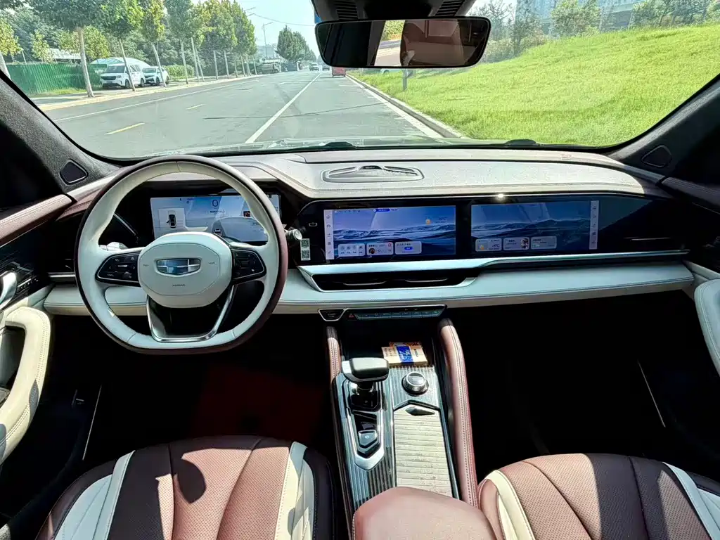 Geely Xingyue L — миниатюра 6