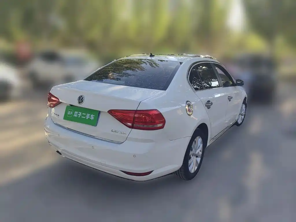 Volkswagen Lavida — миниатюра 6