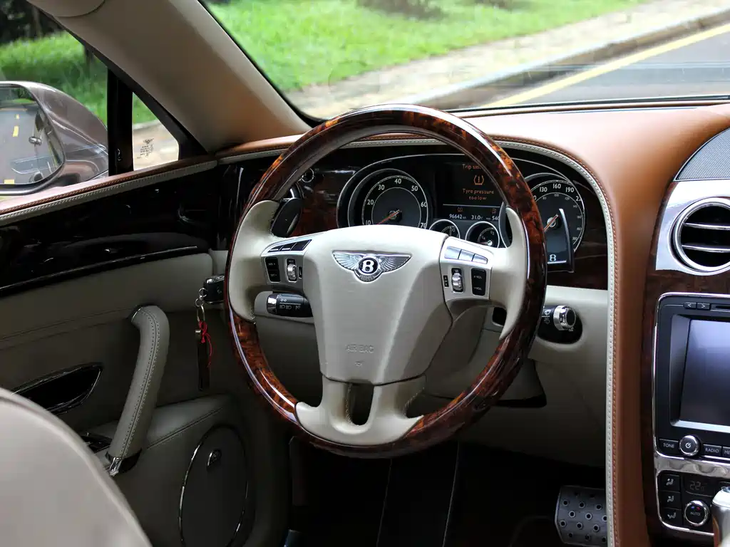 Bentley Flying Spur 2013 6.0T W12 Mulliner