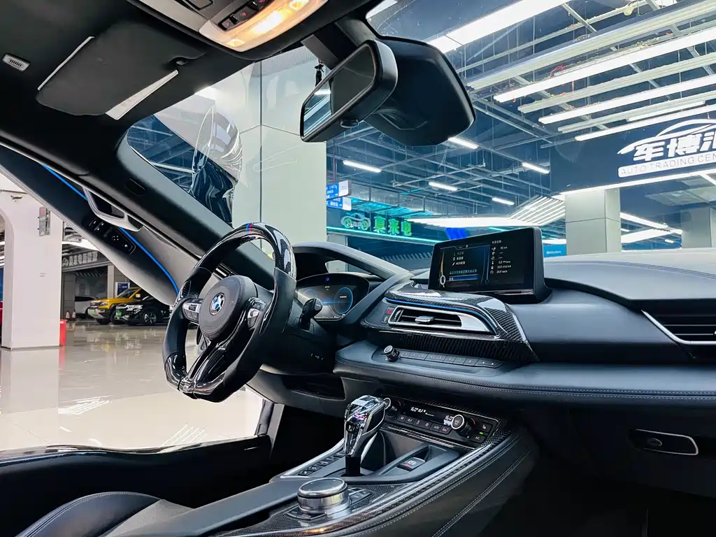 BMW i8 — миниатюра 10