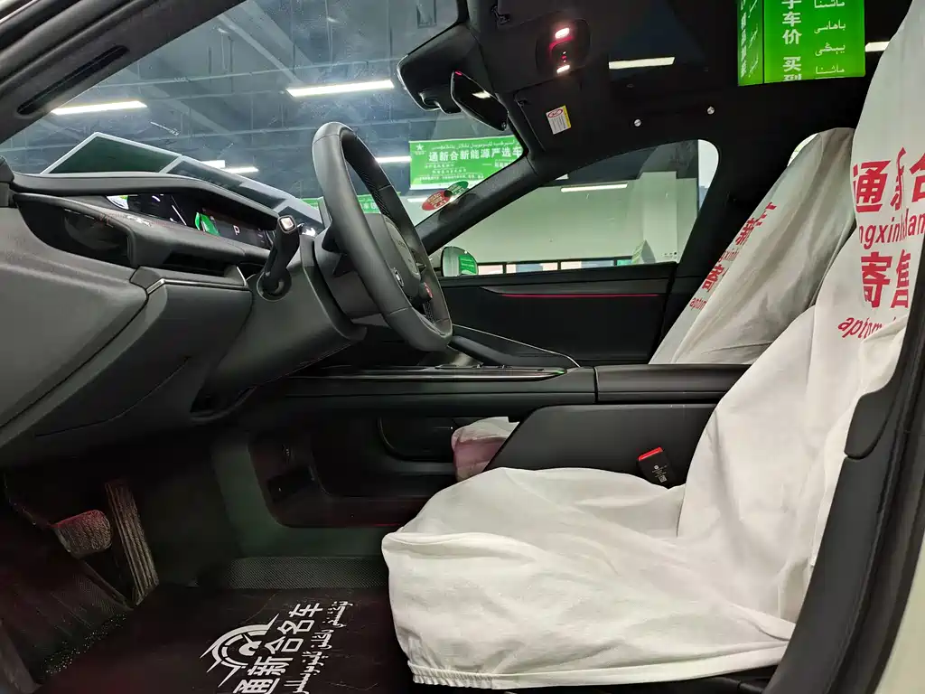 XIAOMI CAR XIAOMI SU7