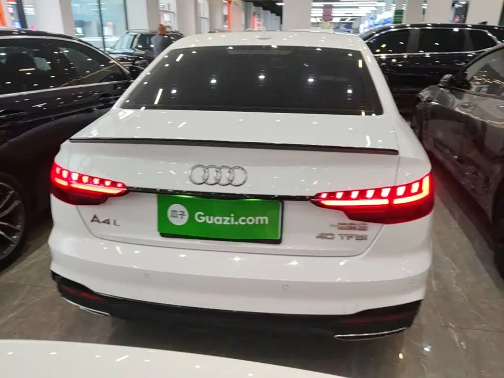 Audi A4L — миниатюра 6