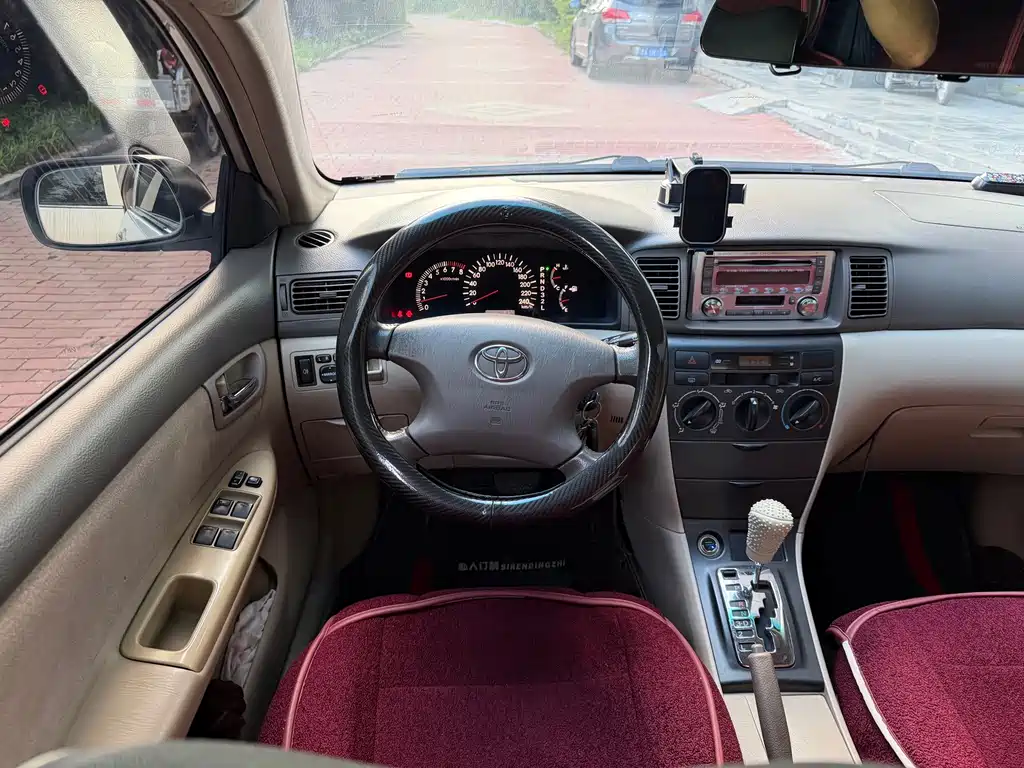 Toyota Corolla — миниатюра 17