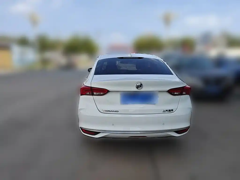 Buick Verano — миниатюра 3