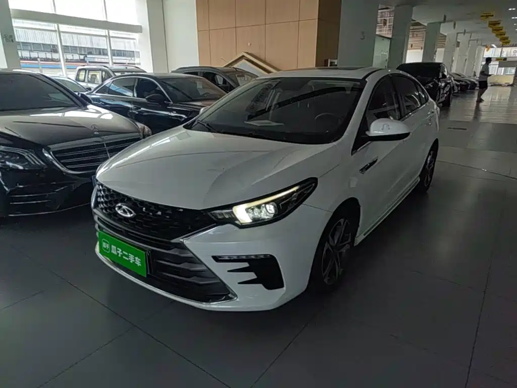 Chery Arrizo 5 PLUS — миниатюра 2