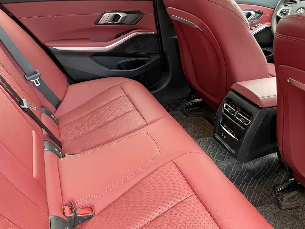 BMW 3 Series — миниатюра 16