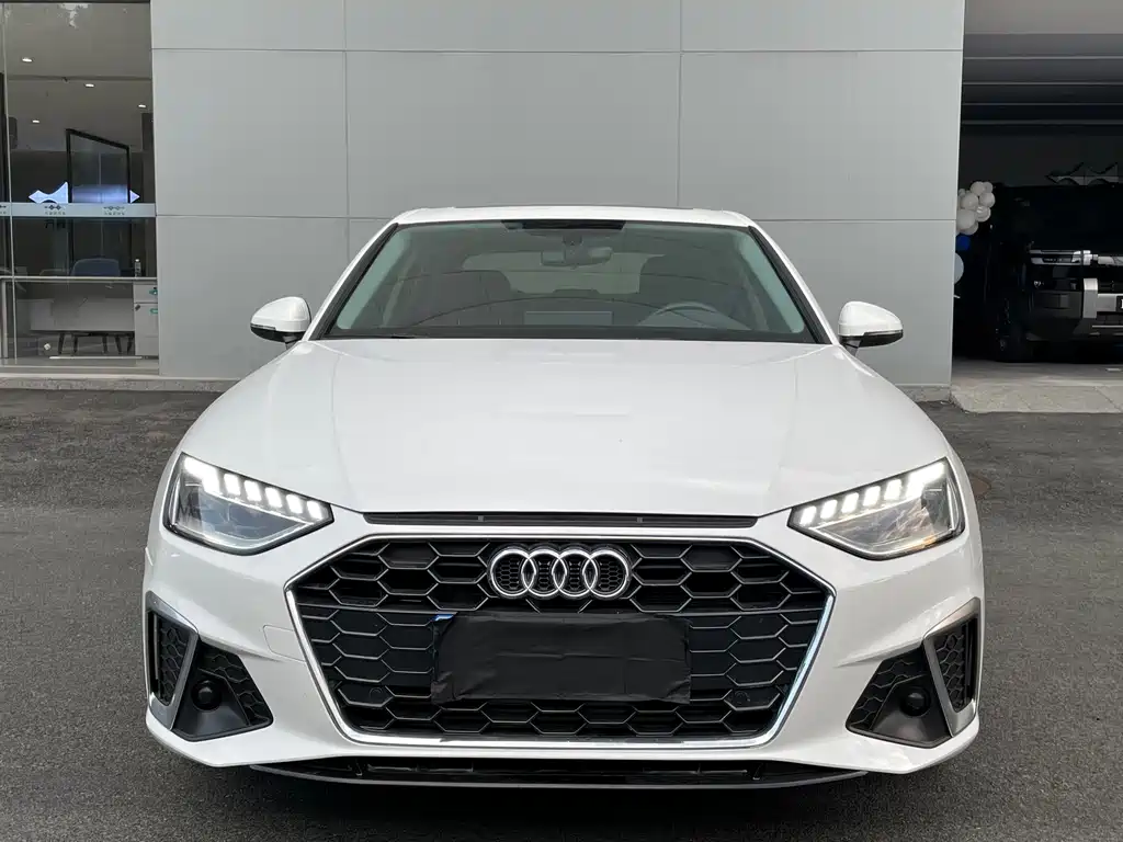 Audi A4L — миниатюра 2