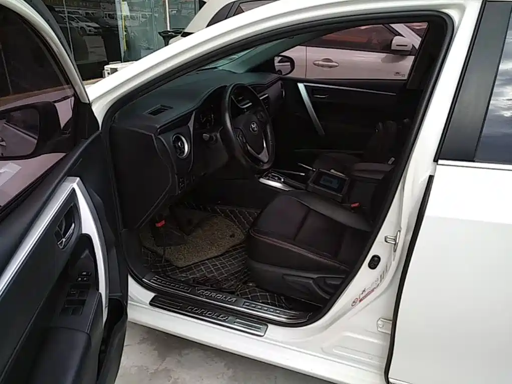 Toyota Corolla — миниатюра 15