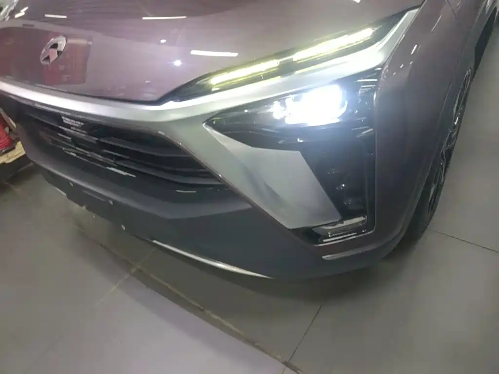NIO ES8 — миниатюра 24