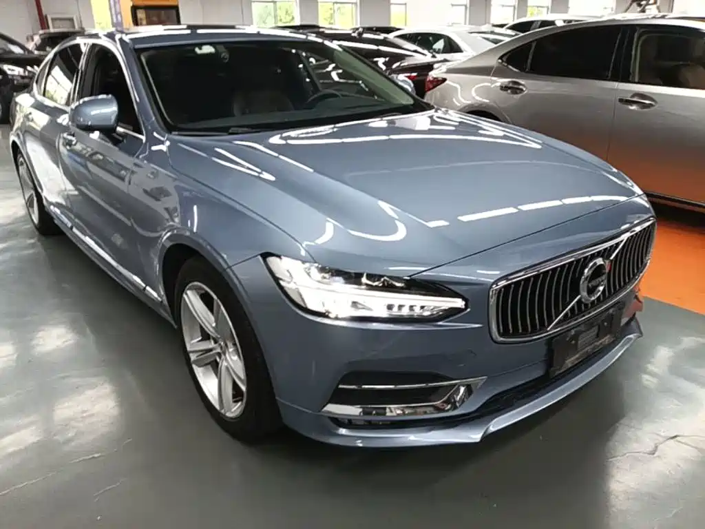 Volvo S90 — миниатюра 4