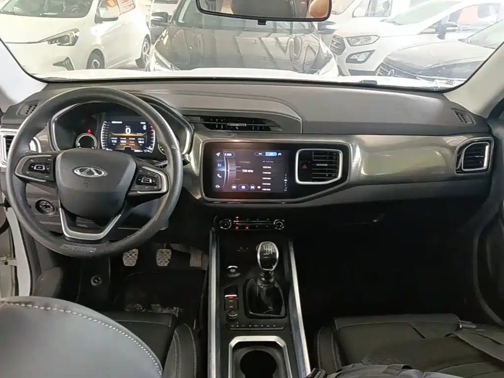 Chery Tiggo 8 — миниатюра 10