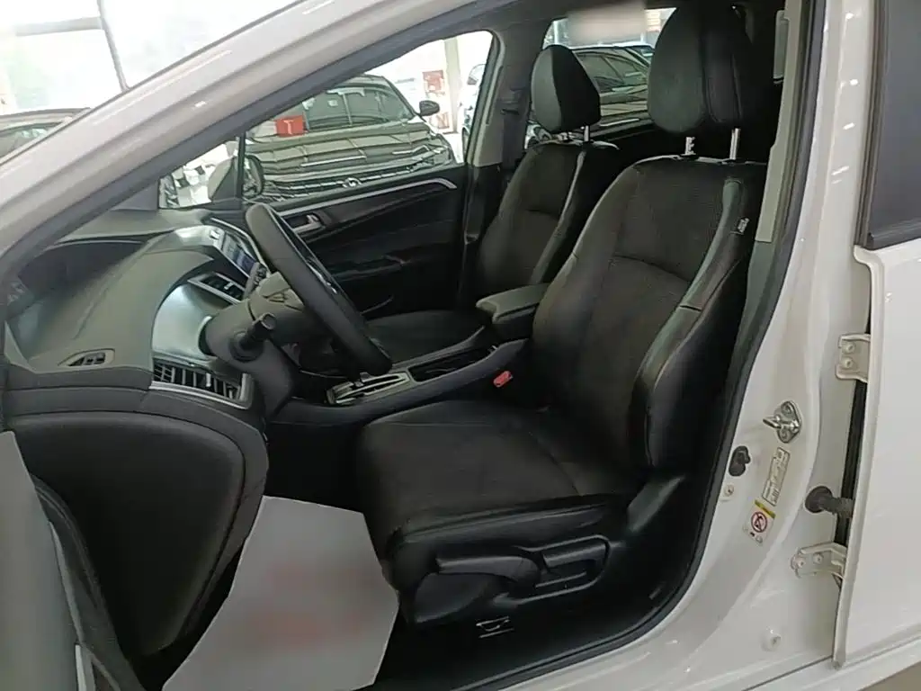 Honda Jade — миниатюра 15