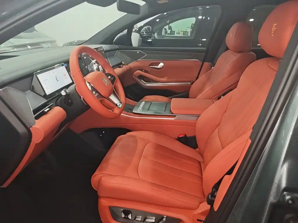 BYD Tang L — миниатюра 15