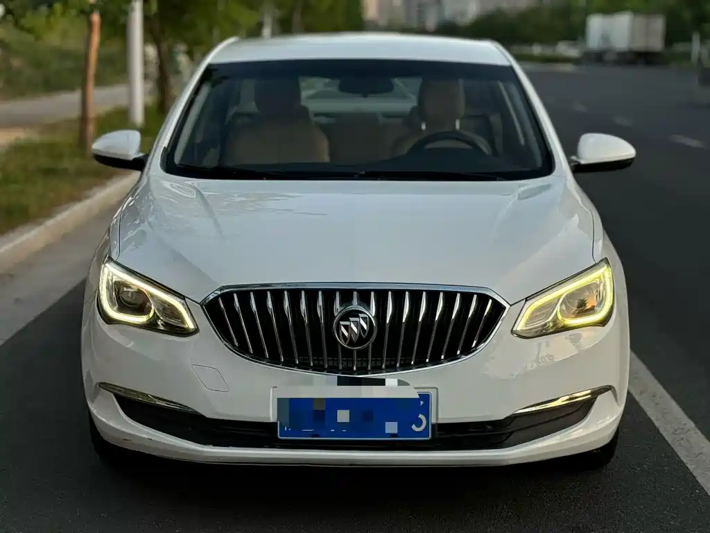 Buick Excelle — миниатюра 2