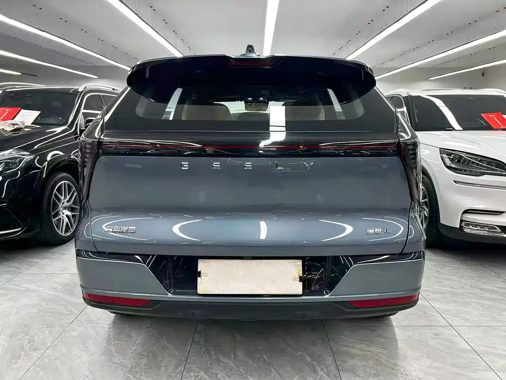 Geely Boyue L — миниатюра 5