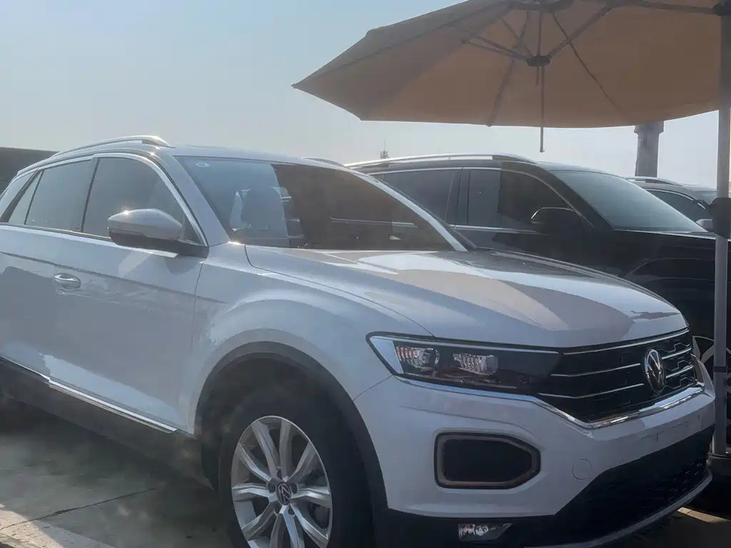 Volkswagen T-Roc — миниатюра 10