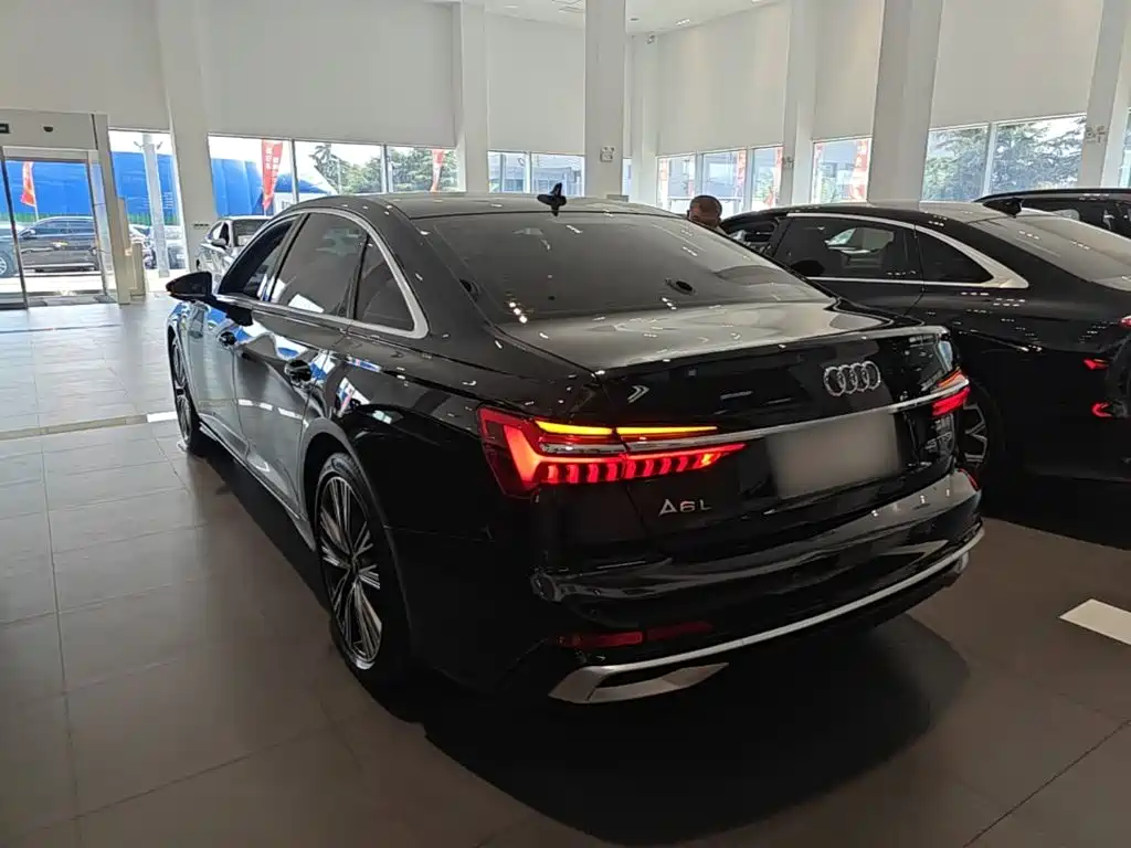 Audi A6L — миниатюра 5