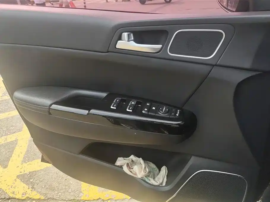 Kia KX5 2016 1.6T AT DLX